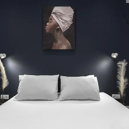 Aelia Apartments, The Luxury