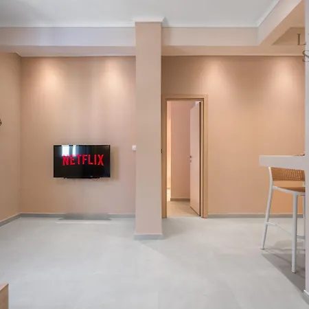 Aelia Apartments, The Luxury