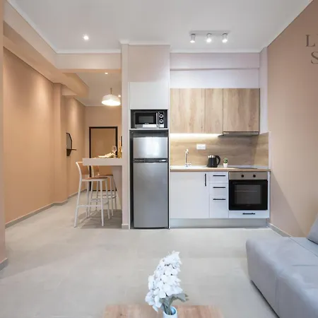 Aelia Apartments, The Luxury *